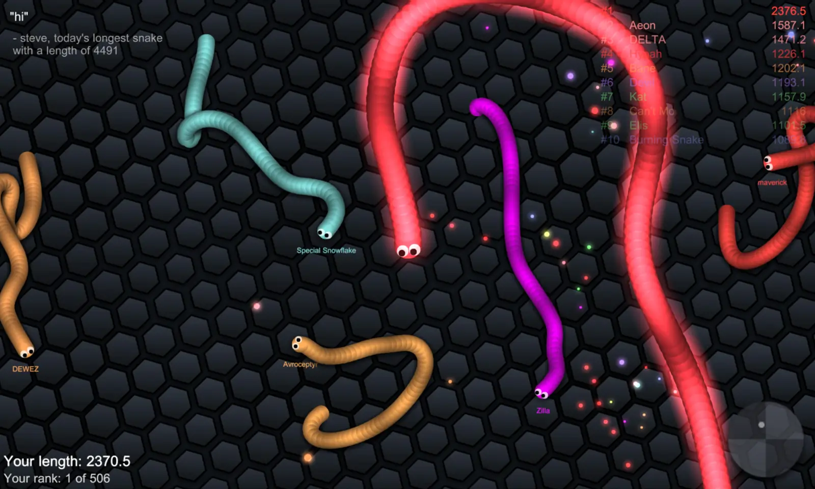 فكرة لعبة slither.io